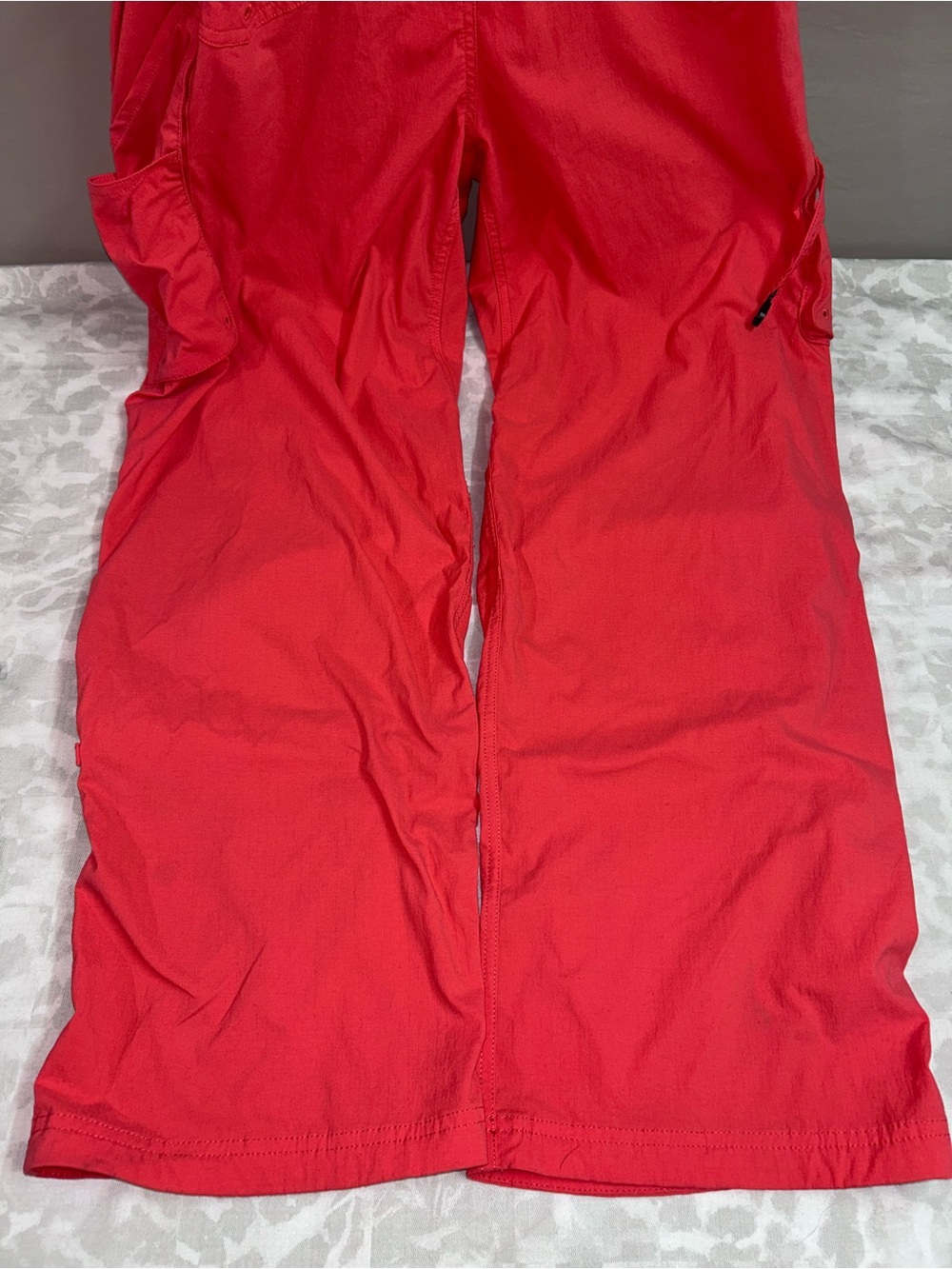 Duluth Trading Coral Overalls size L/ 31 - Picture 10 of 12
